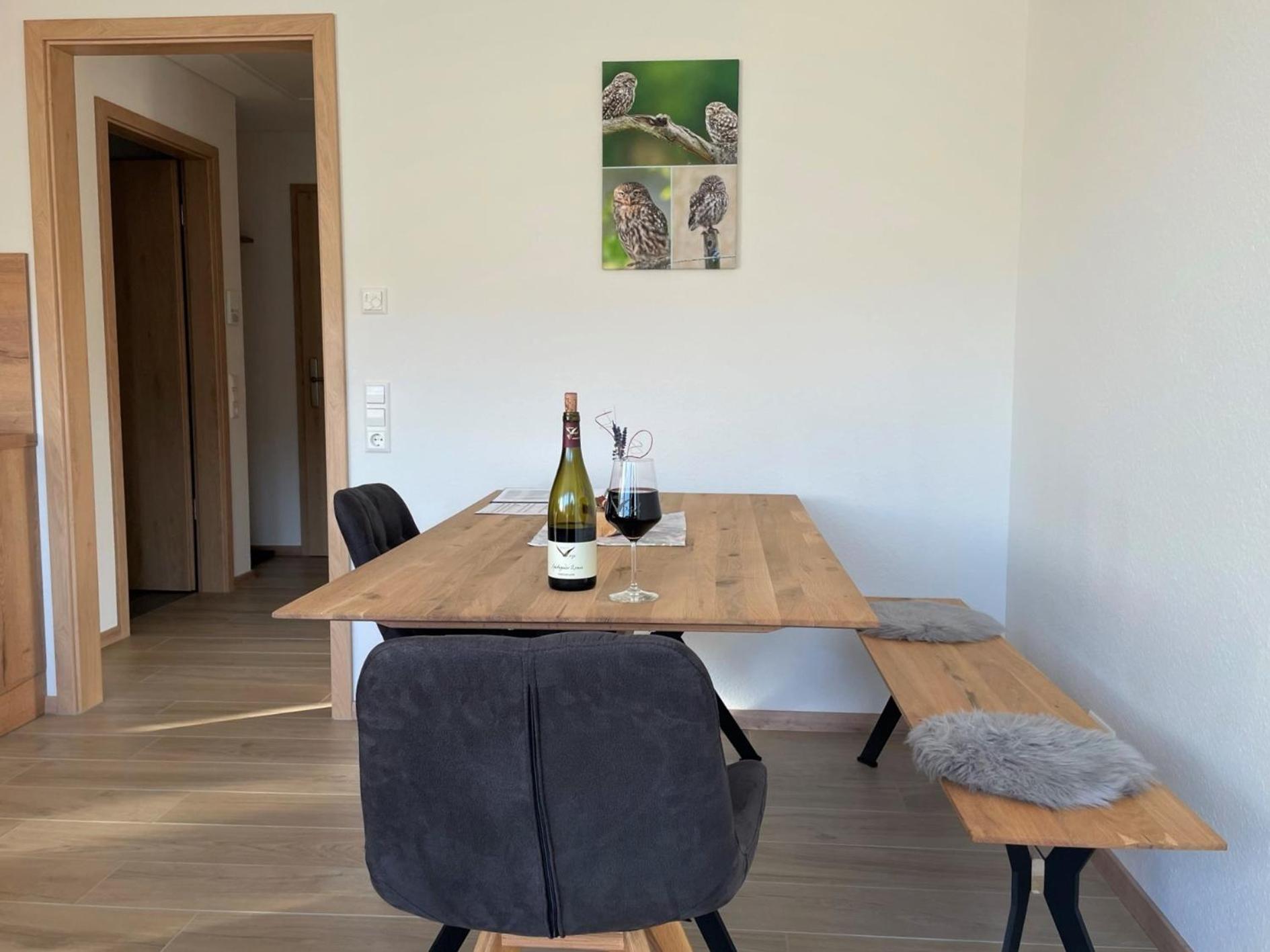 Weingut & Strausswirtschaft Vogel Apartment Vogtsburg Luaran gambar