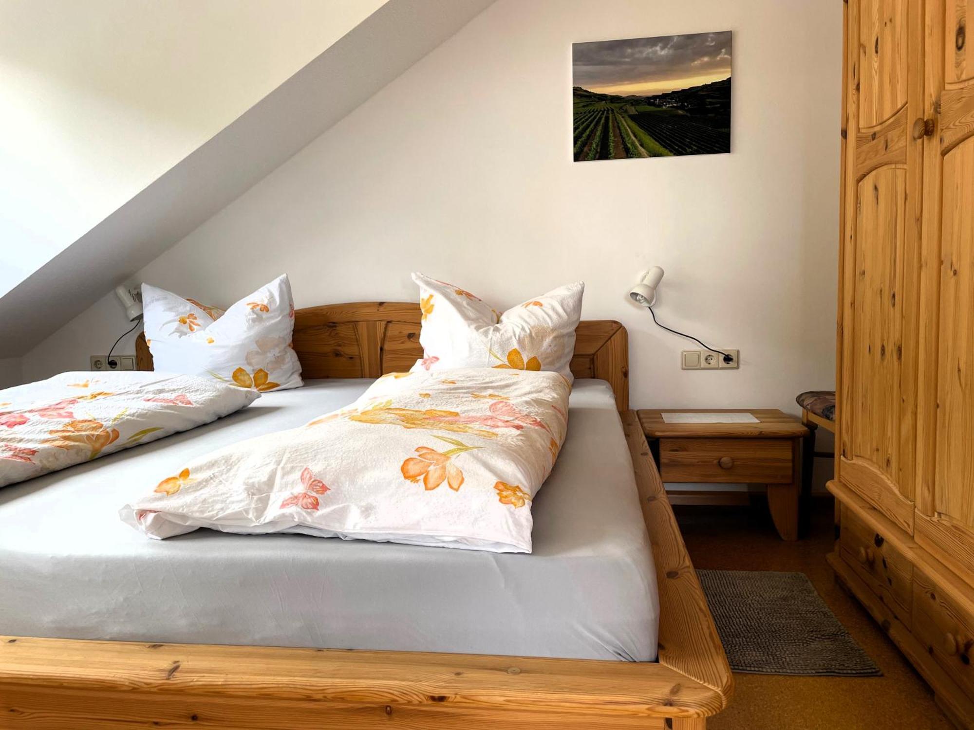 Weingut & Strausswirtschaft Vogel Apartment Vogtsburg Luaran gambar