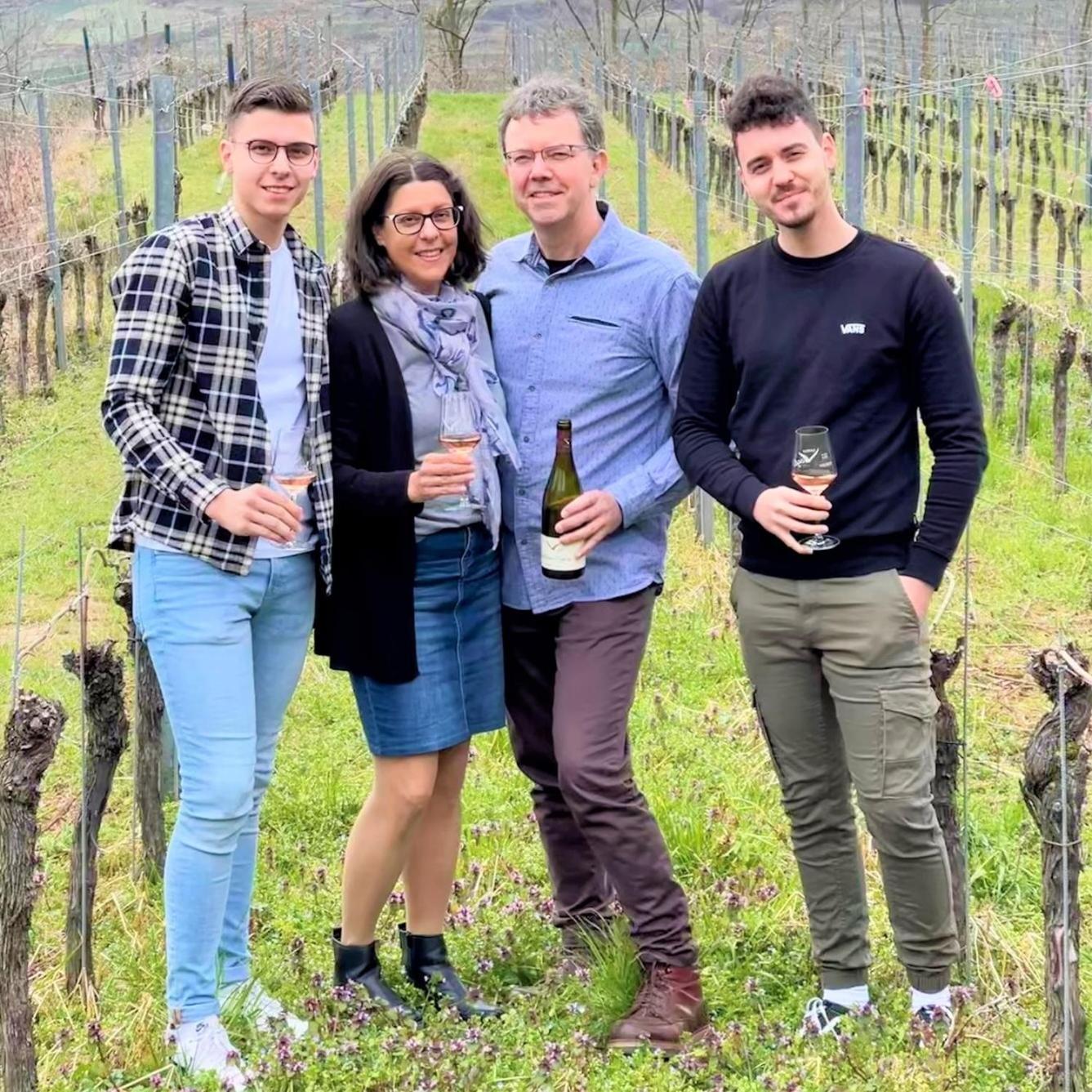 Weingut & Strausswirtschaft Vogel Apartment Vogtsburg Luaran gambar